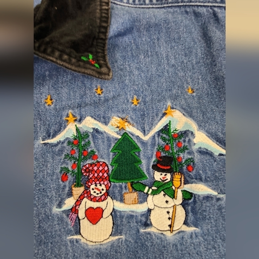 Vintage Basic Edition Holiday Christmas Holiday Snowman Family Denim Button Down - Picture 4 of 7